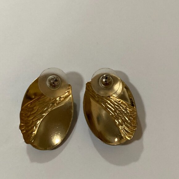 Vintage 1980's Egg Shaped Earrings Gold Tone Green Black - Picture 4 of 4